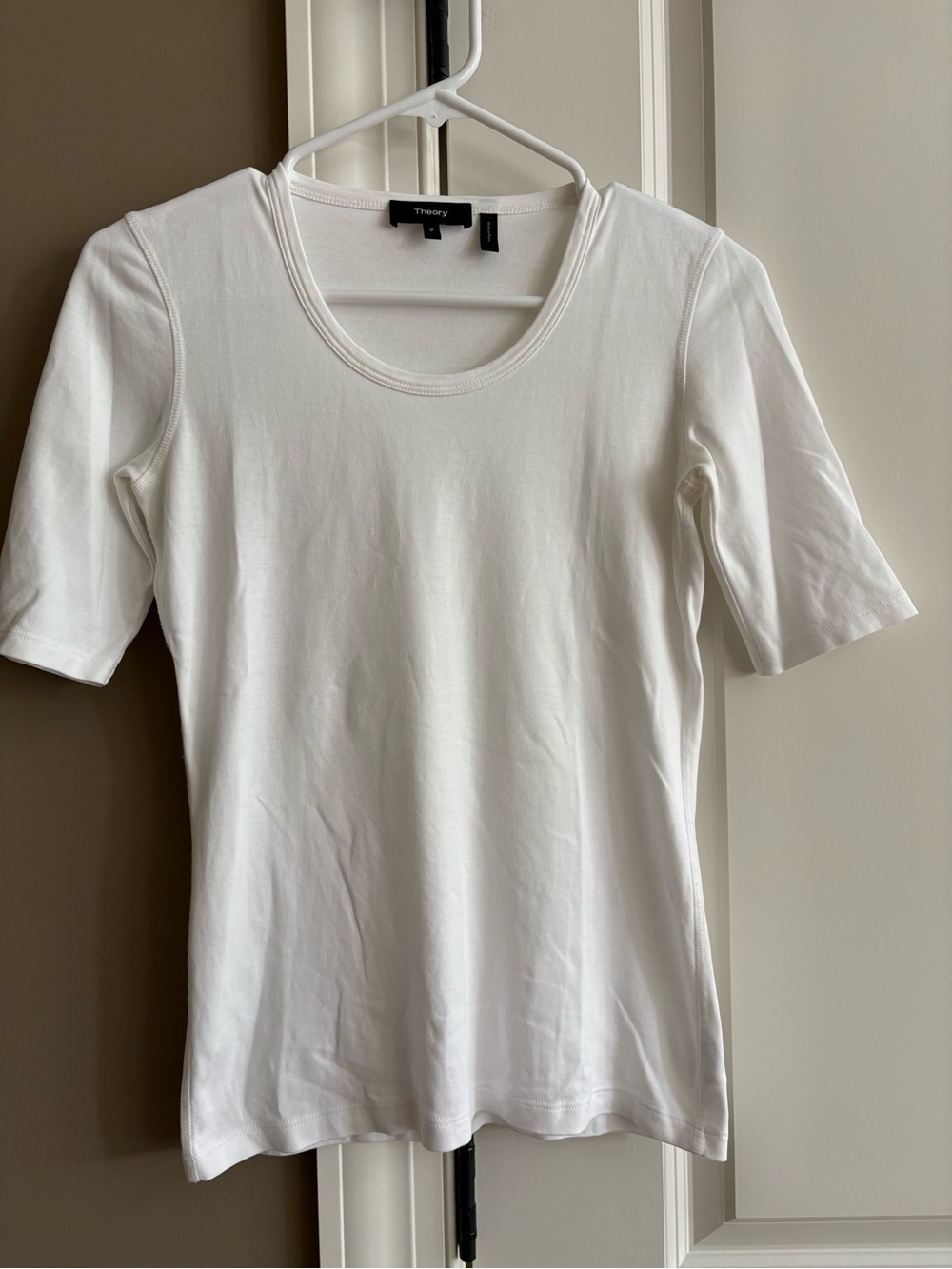 Theory white Tshirt